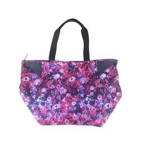Lululemon Acute Bloom Floral Lightweight Tote Workout Bag - EUC Pink
